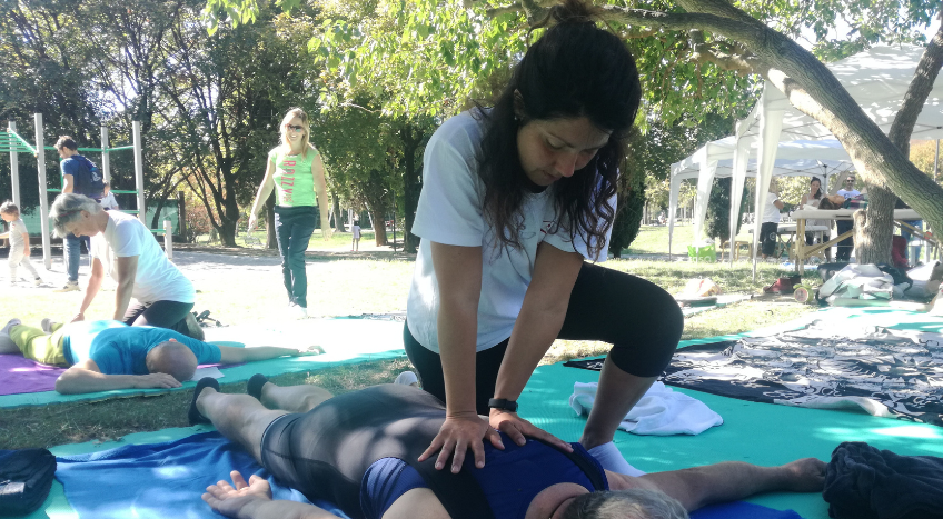 Shiatsu e craniosacrale, una domenica di trattamenti al parco di Redona